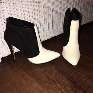 Victoria’s Secret heeled booties